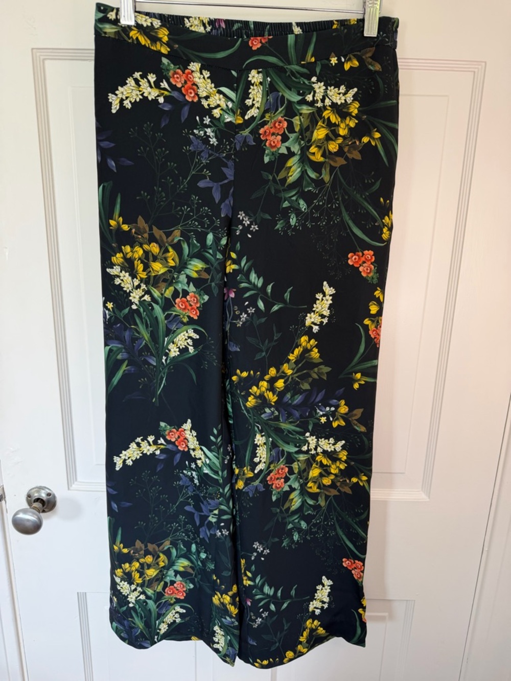 Chico’s Floral Wide-Leg Cropped Pants – Size 2R